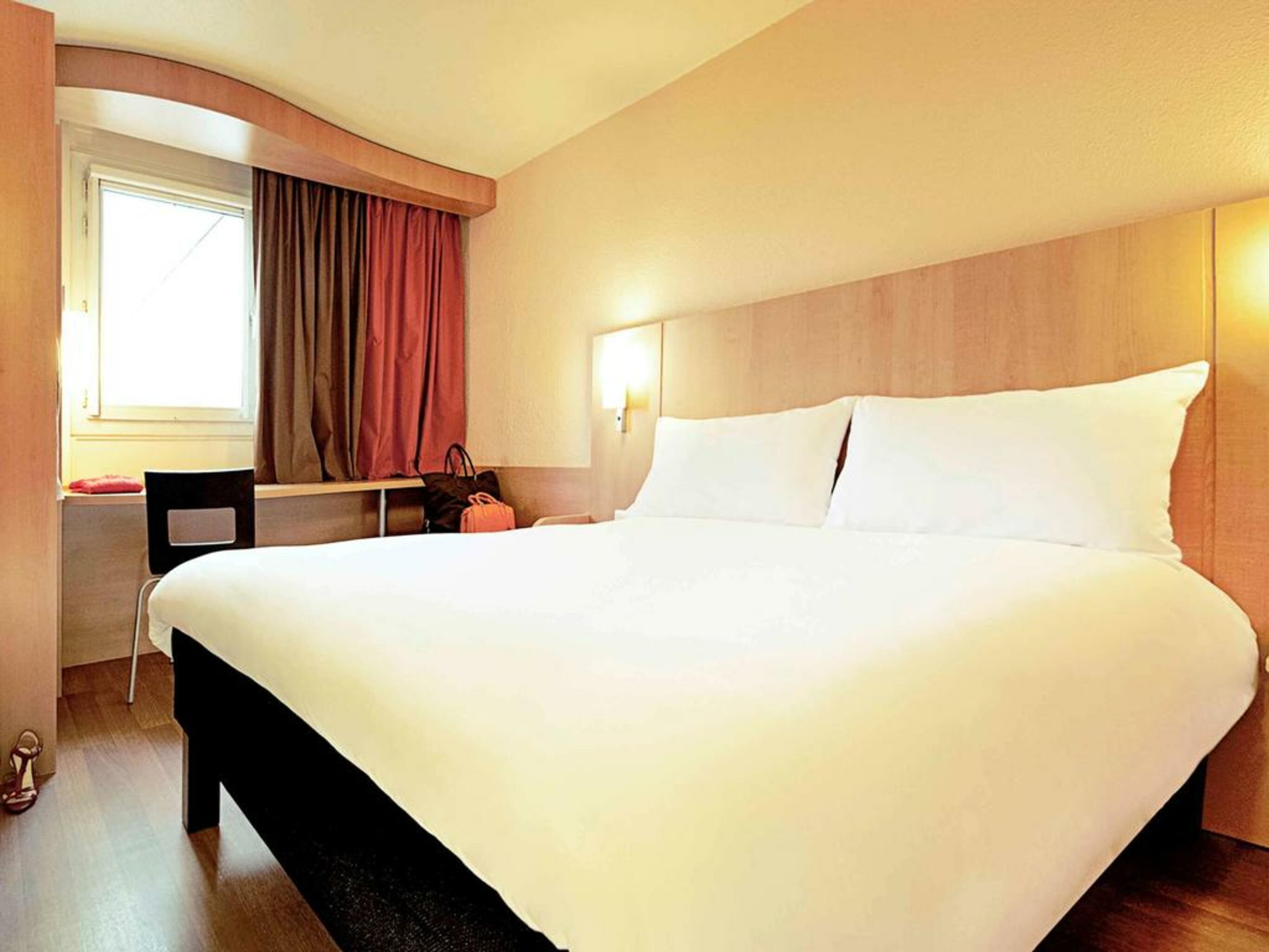 ไอบิส ดีฌง การ์ Hotel ดีจอง ภายนอก รูปภาพ